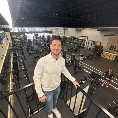 Criador de rede de academias une tecnologia e experiência como frequentador para expandir o conceito de bem-estar no Brasil