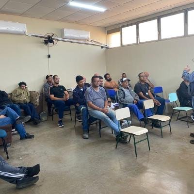Prefeitura de Bauru capacita servidores em segurança no trabalho com curso sobre NR-12