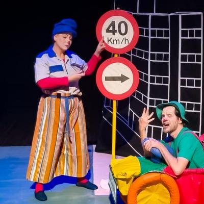 Cia Camarim promove atividades culturais em parceria com a EMDURB e Bibliotecas Municipais no encerramento do Maio Amarelo